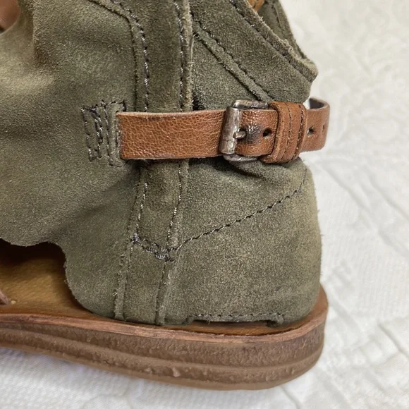 Miz Mooz Finney Gladiator Sandals Flats Shoes Green Suede Leather 40 US 9.5 - Picture 5 of 9